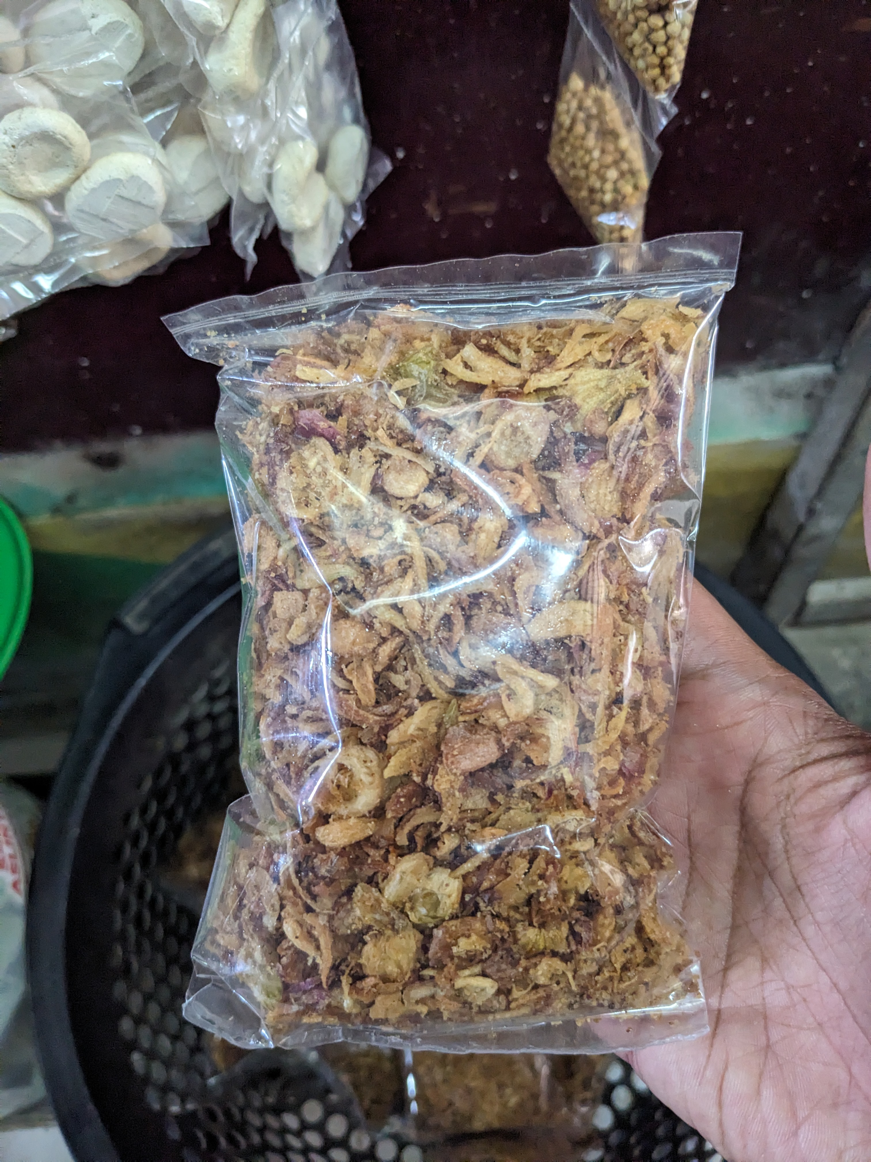 BAWANG GORENG CAMPUR TEPUNG